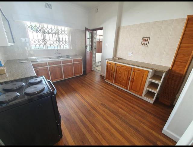 4 BEDROOM PROPERTY TO RENT IN UNIVERSITY ESTATE